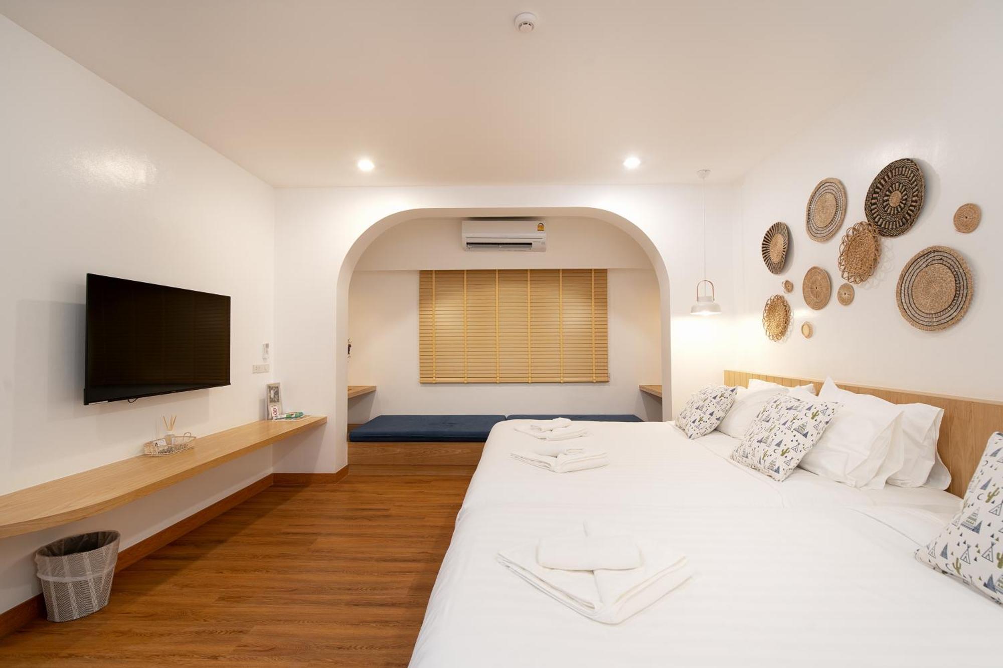 The Modeva Hotel Kanchanaburi Exterior photo
